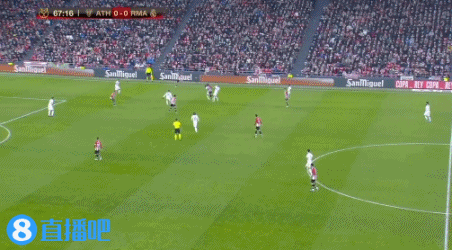 姆巴佩圣马梅斯上演双响 阿隆索率皇马重拾信心（姆巴佩圣马梅斯梅开二度，阿隆索带领皇马重振士气）