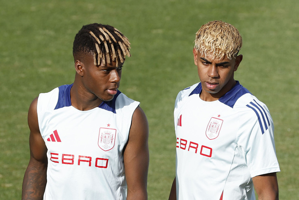 欧洲杯小组赛抽签结果公布（欧洲杯小组赛分组揭晓）