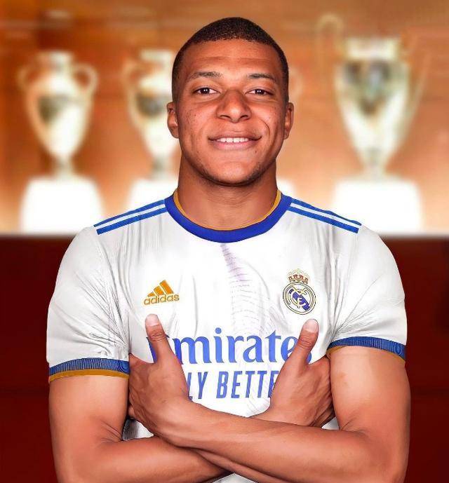 卡列洪：孔蒂和萨里很像总是重复枯燥训练，但这么做效果很好（卡列洪：孔蒂与萨里风格相近，训练虽枯燥重复却成效显著）