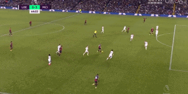 莱万压哨破门帮助巴萨取关键三分（莱万读秒绝杀助巴萨拿下宝贵三分）