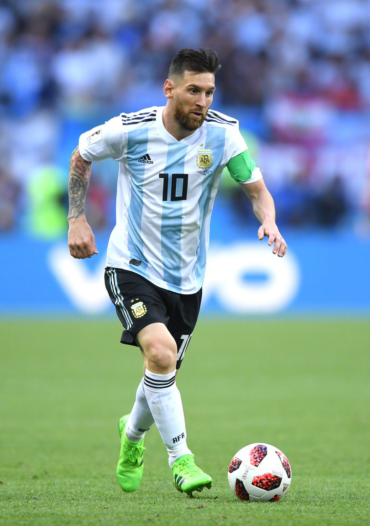 黄希扬：我的生涯没有遗憾了，把中超还给重庆了（黄希扬：生涯无憾，中超终归重庆）