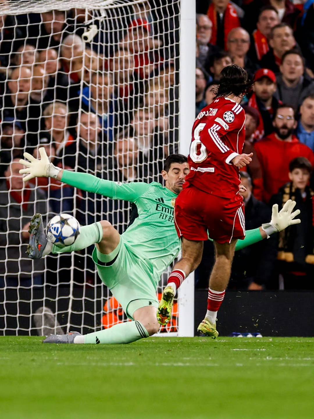 萨尔瓦多祝贺张志雄：是我安排首秀并推荐到重庆，由衷欣慰（萨尔瓦多贺张志雄：曾安排其首秀并力荐赴重庆，深感欣慰）