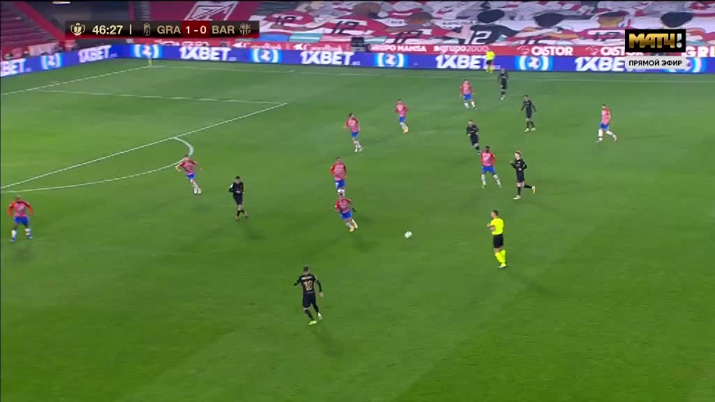 米体：斯帕莱蒂考虑放弃无锋阵，重新启用2名进攻中场+1名中锋（米体：斯帕莱蒂或弃用无锋战术，改用双前腰配单中锋）