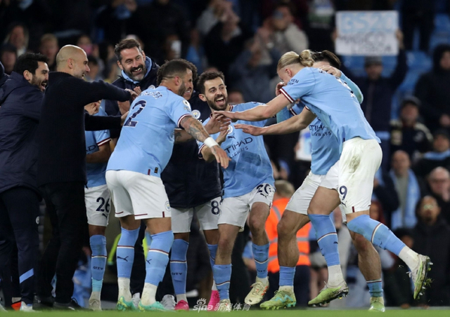 天空：利物浦对伊萨克报价超过1亿镑，纽卡对其估价为1.5亿镑（天空：利物浦出价超1亿镑求购伊萨克，纽卡要价1.5亿镑）